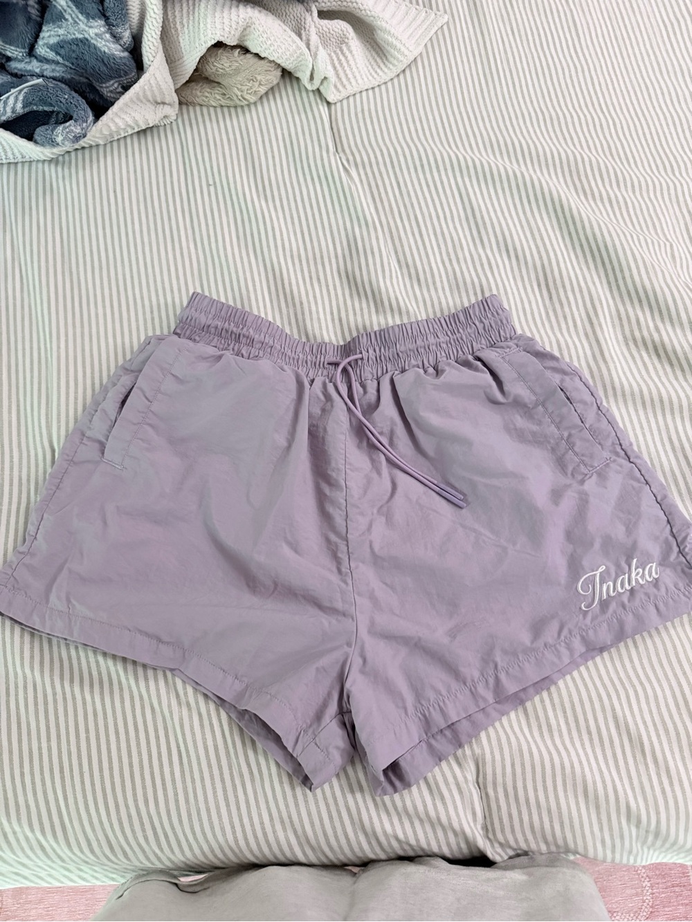 Inaka Lavender Drawstring Women’s Shorts Nylon (Large)